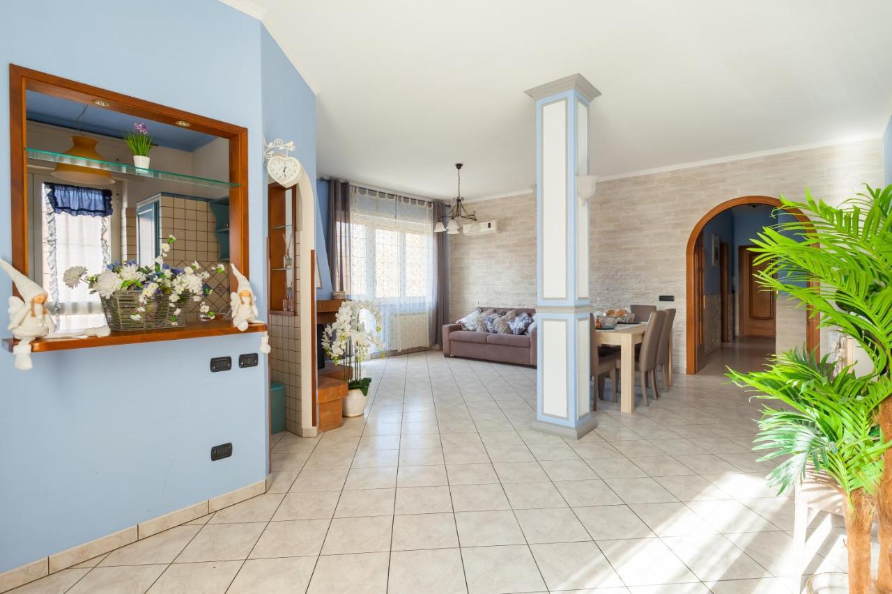 Casa Vacanze Giramondo Fiumicino Esterno foto